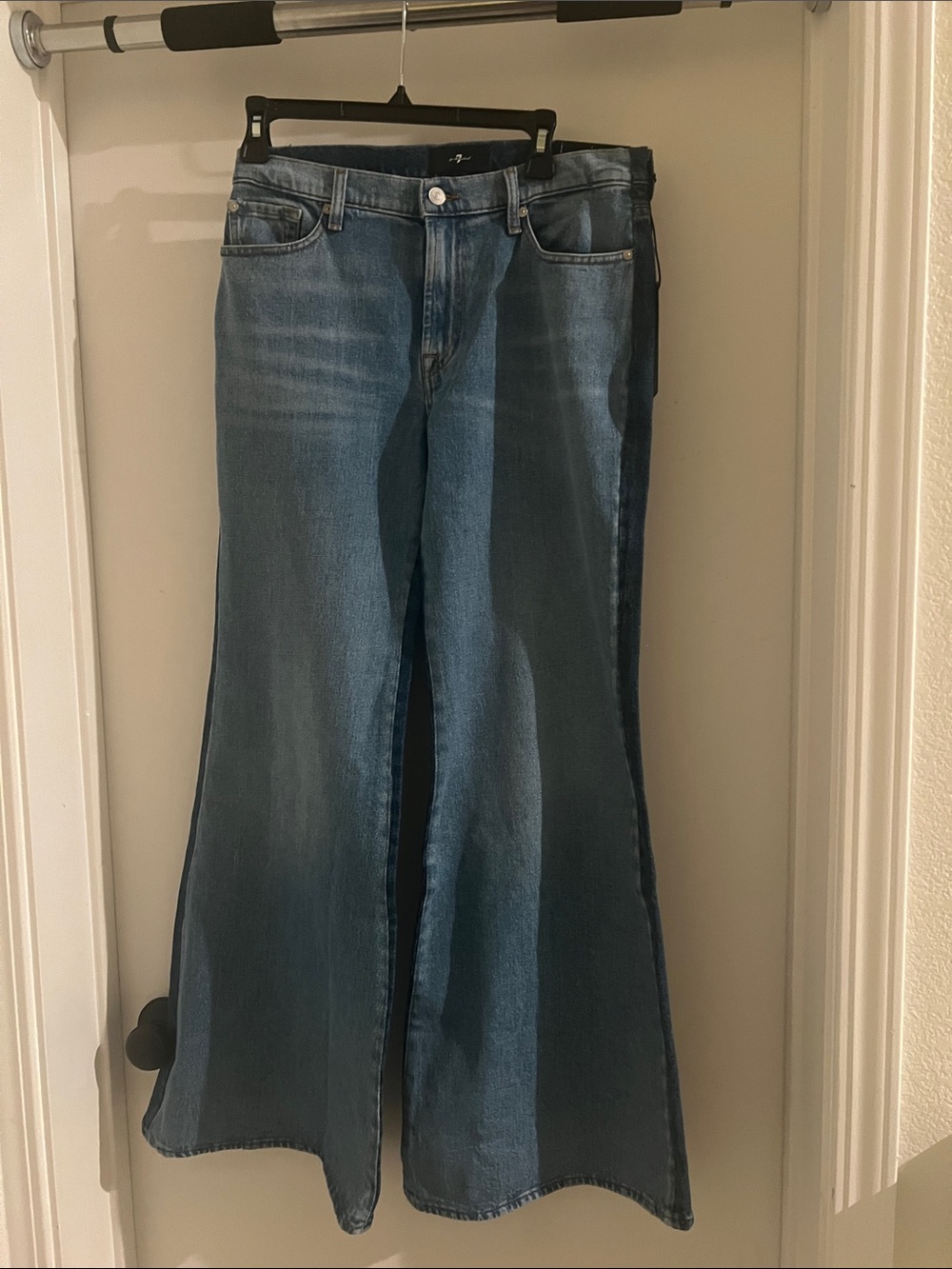 The Joker by 7 For All Mankind Women's Two-Tone Blue Flare Jeans.